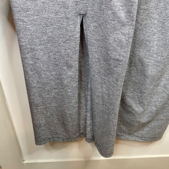 Athleta Maxi Dress 2X Ruched Henley Microstripe Stretch Beach Resort Lightweight - Picture 5 of 12